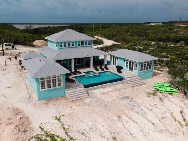 Luxurious Oceanfront Villa in Exuma - Perfect Island Retreat